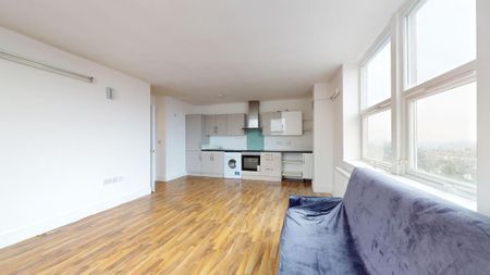 2 bedroom flat to rent - Photo 3