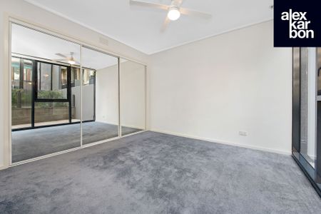 Level 3, Unit 305/668 Bourke Street, - Photo 3