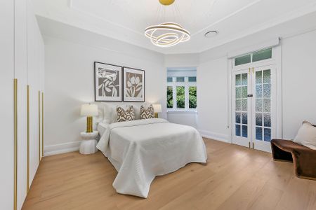 Modern Elegance Meets Everyday Comfort in Eastwood - Photo 5