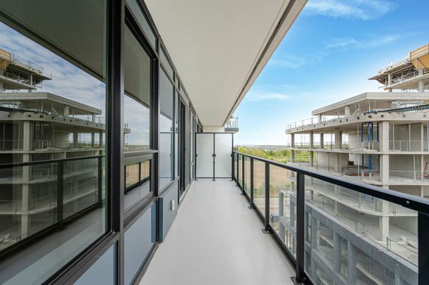 For Lease - 3220 William Coltson Avenue Unit# 817, Oakville, Ontario - Photo 1
