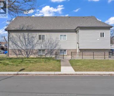 772 Partington Unit# B | 772 Partington Unit# B, Windsor - Photo 1