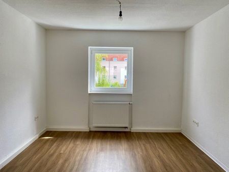 Sanierte 2-Zimmer-Wohnung mit Balkon und Tageslichtbad - Foto 5