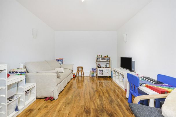 Newnes Path, London, SW15 5JB - Photo 1