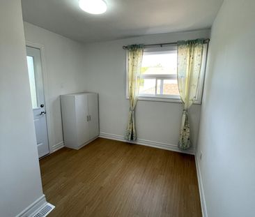 For Lease - 48 Torrens Avenue Unit# Upper, Toronto, Ontario - Photo 4