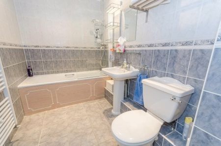 Avenue Road, Central - Photo 5