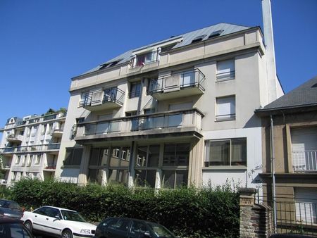 1 Pièce bis Fougères – - Photo 2
