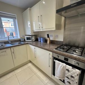 apricot close - Photo 3