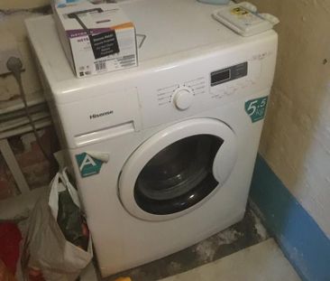 3 bedroom end of terrace house to rent - Photo 3