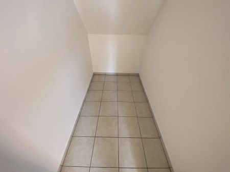 Helle 2-Zimmer-Dachgeschosswohnung – Sofort beziehbar! JETZT ANFRAGEN! - Foto 2