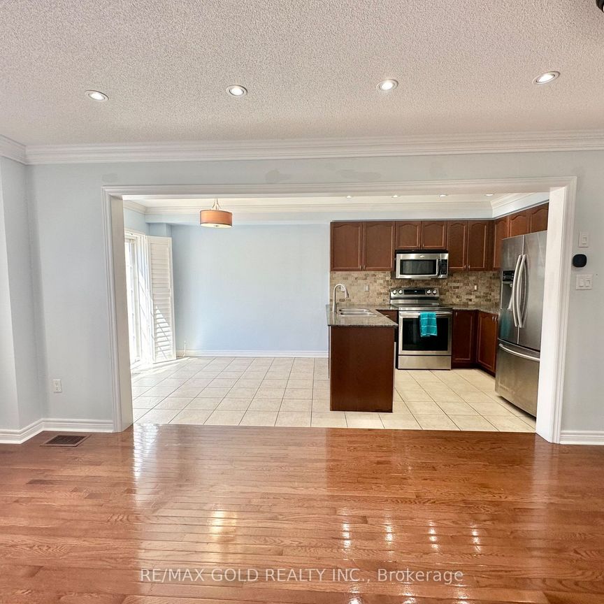 For Lease - 1413 Costigan Road, Milton, Ontario - Photo 1