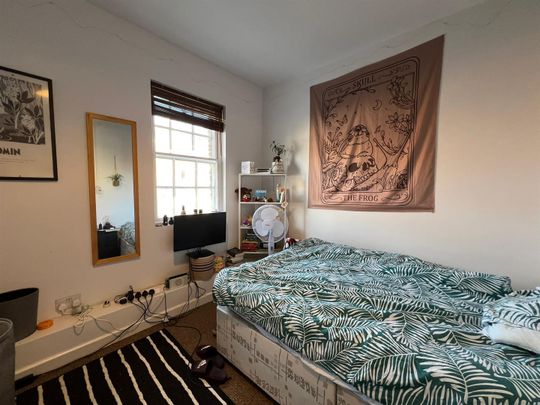 St. Michaels Road, Headingley, LS6 3AW, Leeds - Photo 1