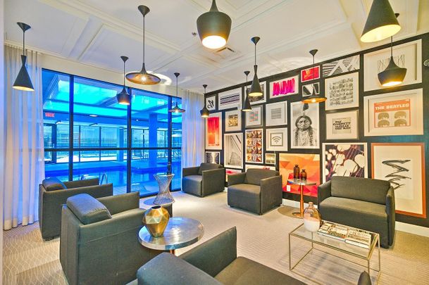 Loxley Quartier des Spectacles - Modern Rentals in the Heart of Downtown Montreal - Photo 1