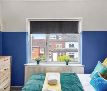 3 bedroom terraced house to rent - Photo 6