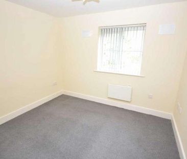 Highfields Park Drive, Darley Abbey, Derby, DE22 - Photo 2
