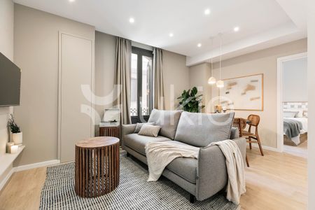 Apartamento de alquiler en Carrer de Les Jonqueres, Sant Pere, Sta. Caterina i la Ribera - Photo 5