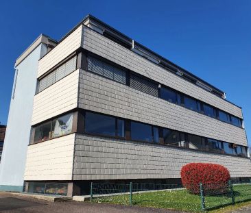 Gepflegte 2-Zimmer-Wohnung mit Balkon im 2. Obergeschoss in Leverku... - Photo 1