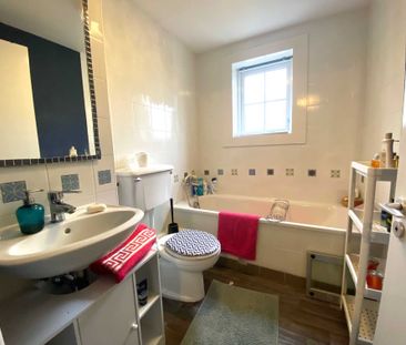 Sillogue Park, Ballymun, Dublin 11** ROOM ONLY ** - Photo 1