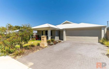 32A Janselling Avenue, ELLENBROOK WA 6069 - Photo 2