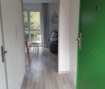 Location Appartement 1 pièce 16m² ST NAZAIRE 44600 - Photo 5