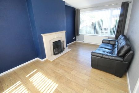 3 Wanstead Park, Dundonald, BT16 2EX - Photo 2