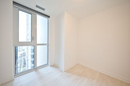 For Lease - 75 Oneida Crescent Unit# 1709, Richmond Hill, Ontario - Photo 4