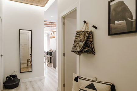 Carrer de Balmes, Barcelona, Catalonia 08008 - Photo 4