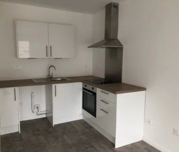 Appartement à louer 2 pièces 43.43m² - Photo 2