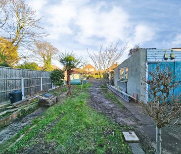 Stanwell Road, Ashford, Surrey, TW15 3ER - Photo 6