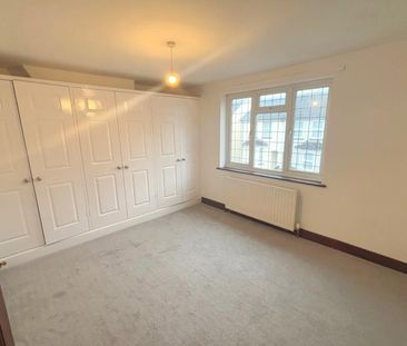 2 bedroom semi-detached house to rent - Photo 3