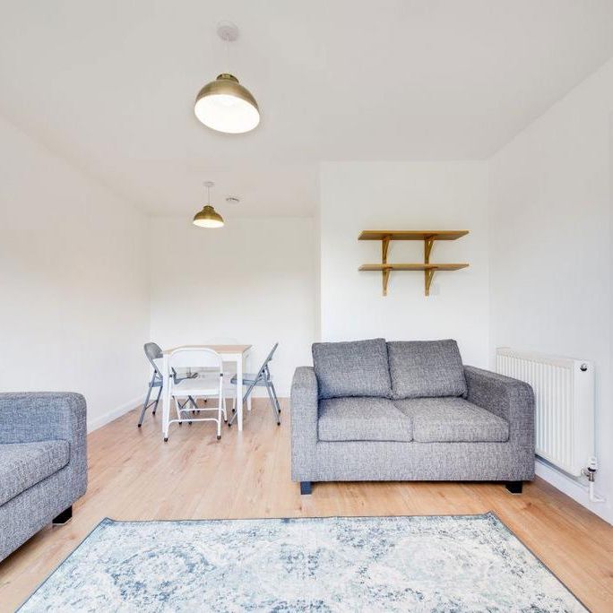 4 bedroom house to rent - Photo 1