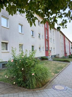 Kleine, gemütliche Wohnung in guter Lage sucht Nachmieter/in ! - Foto 1