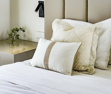 Luxury Villa for rent in The Golden Mile, Marbella, Andalusia - Photo 3