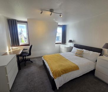 2 bedroom flat to rent - Photo 6