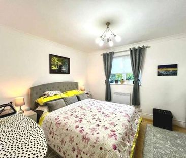 Highlands, Olympic Way, High Wycombe, HP13 - Photo 3