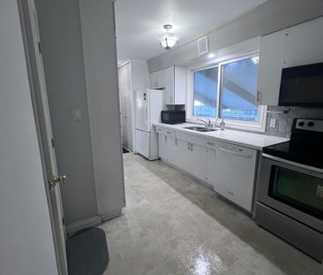 For Lease - 199 Dixie Crescent, Waterloo, Ontario - Photo 2