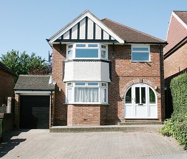 Manor Road, Guildford - Photo 1