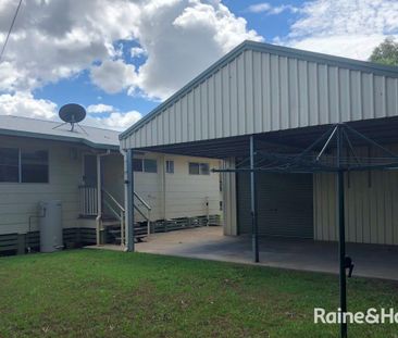 3 BEDROOM HOME MORANBAH - Photo 4
