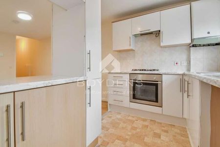 Wellesley Road, Clacton On Sea, CO15 - Photo 3