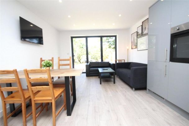 6 bedroom house share to rent - Photo 1