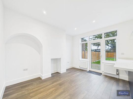 3 bedroom semi-detached house to rent - Photo 1