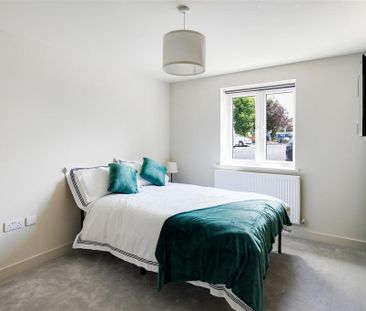 1 bedroom block of apartments to rent - Photo 5
