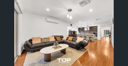 Perfectly Located 4-Bedroom Family Home in Cranbourne East!! - Photo 3