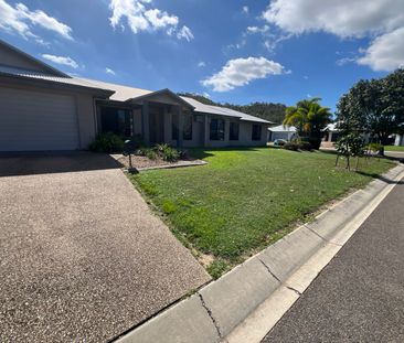 1A Zoe Court, Mount Louisa QLD 4814 - House For Rent | Domain - Photo 1