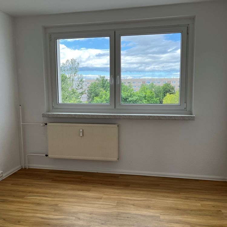 Sanierte Wohnung , bald verfügbar - Photo 1