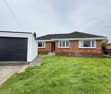 Freshly Updated Family Home Ã¢Ãâ¬Ã" Close to Westfield Manukau ... - Photo 3