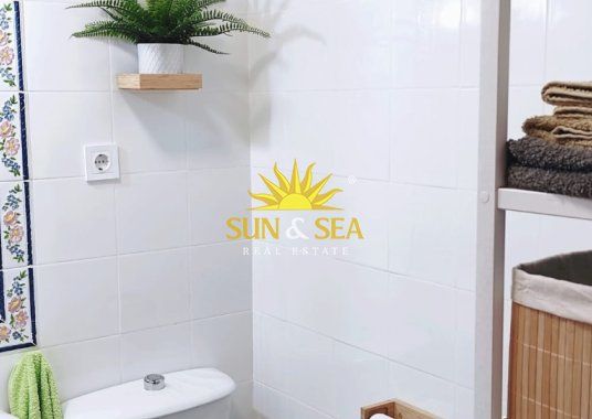 2 BEDROOM APARTMENT - TORRE DE LA HORADADA
