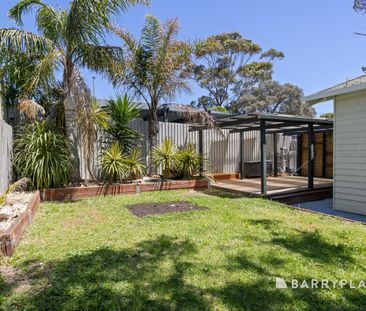 Beautifully Renovated Coastal Gem in Quiet Capel Sound Street - Photo 5