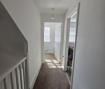 3 bed semi-detached house to rent in Apollo Crescent, Norwich, NR5 - Photo 4