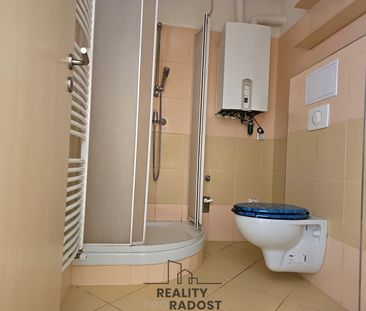 Pronájem bytu 1+kk a garsoniéry 28 m² - Photo 4