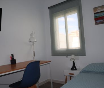 Calle Coimbra, Sevilla, Andalusia 41006 - Photo 6